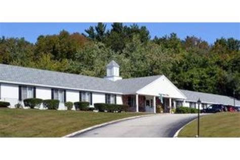 aurora senior living center derry nh